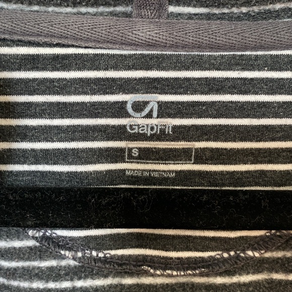 GapFit zip up hoodie - Picture 9 of 11